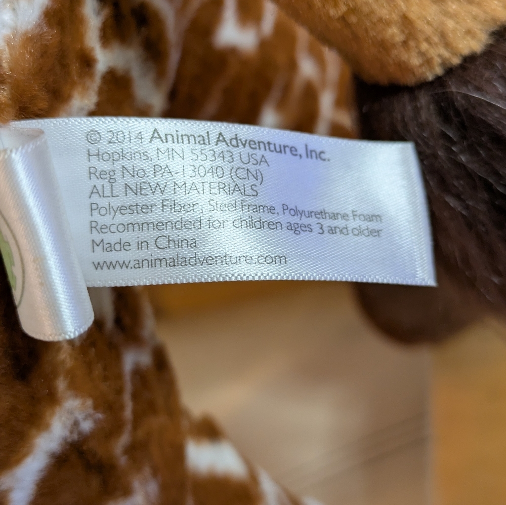 Comfy Classic Animal Adventure Giraffe Rocking Horse - Picture 4 of 9